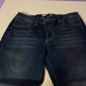 Dark skinny jeans. EUC